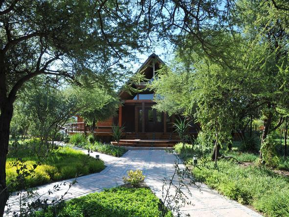 Tau Game Lodge - Main House 